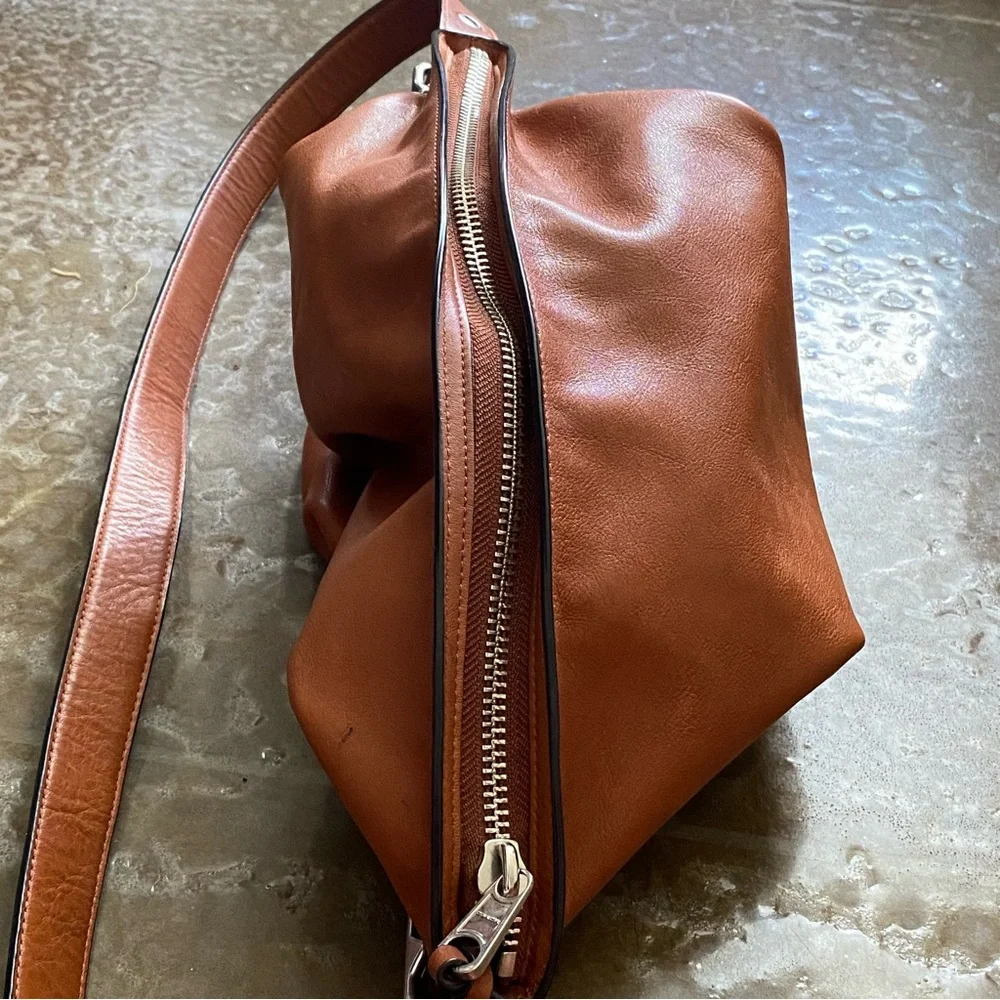 vtg COACH Bleecker Leather Bucket Bag • 32282